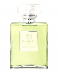 Chanel N°19 Poudre