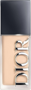 Dior DIORSKIN FOREVER Skin Wear матуючий тональний крем