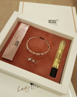 Парфумерія Montblanc Парфумерія Montblanc Lady Emblem Elixir set Парфумований набір для жінок (парфумована вода 7,5 ml + кольцо + браслет)