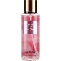 Victoria's Secret Velvet PetALS Mist 250мл Парфумований Спрей для тіла для жінок